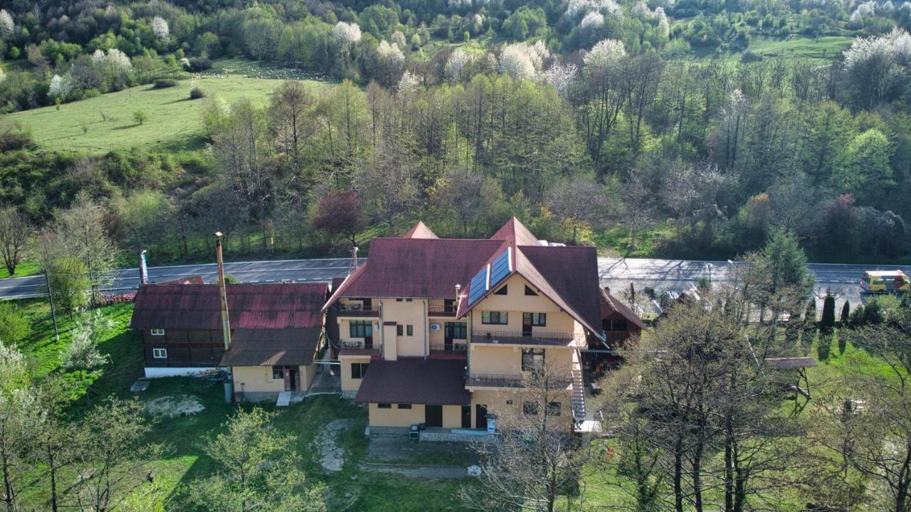 Motel Seaca Călimăneşti Екстериор снимка